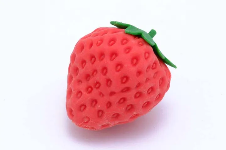 381401 IWAKO FRUIT ERASER-30