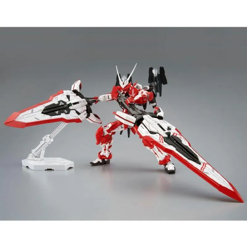 Bandai 5063530 MG 1/100 MBF-02VV Gundam Astray Turn Red