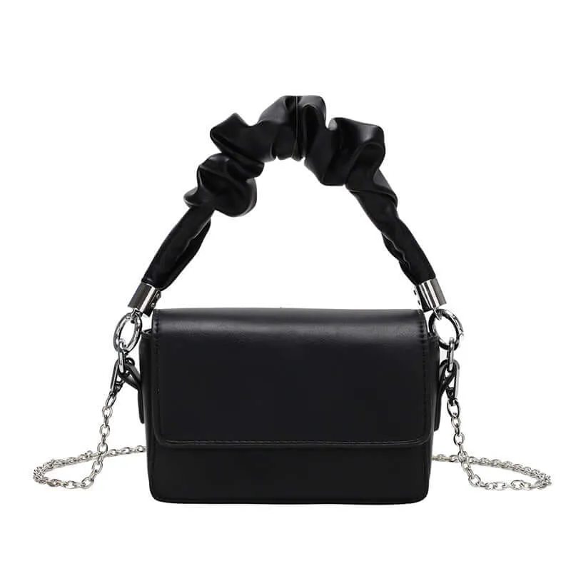 Chain bag mini single-shoulder small square bag, a stylish accessory in a compact design