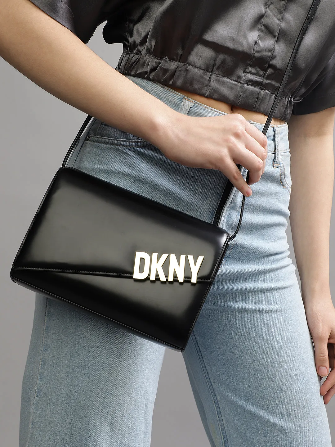 Dkny Women Black Solid Shoulder Bag