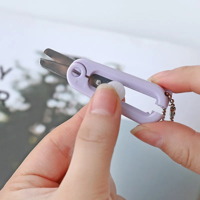 Portable folding scissors - compact and safe