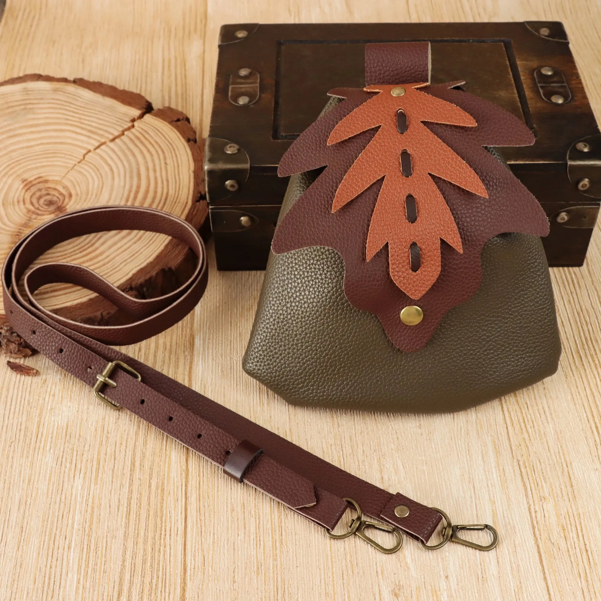 PU Leather Leaf Foldable Belt Viking Bag