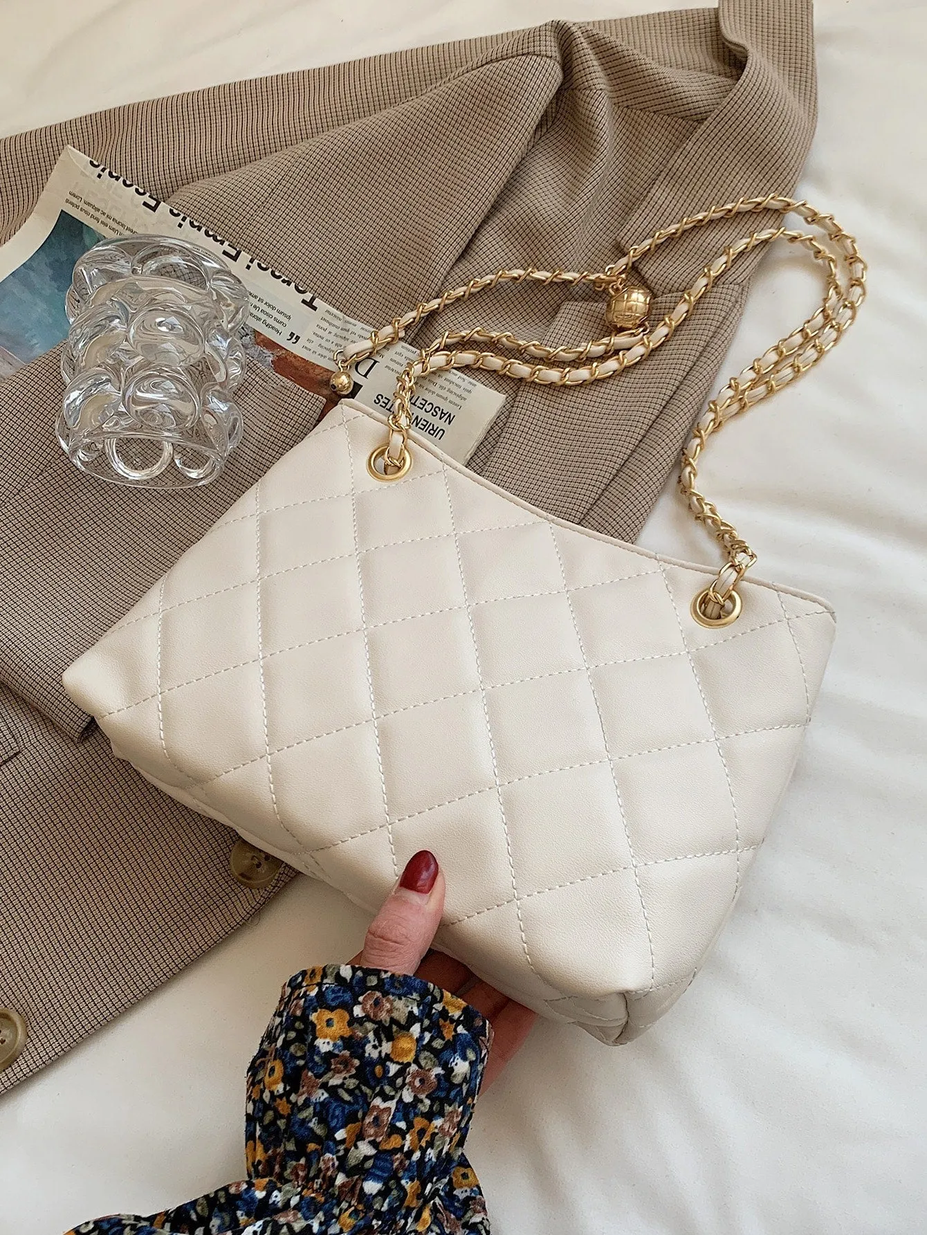 Quilted Chain Shoulder Bag