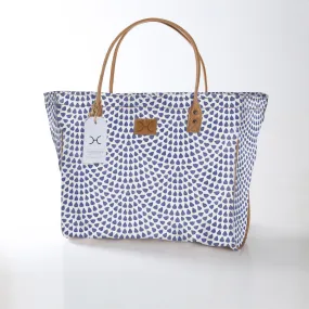 Thandana Laminated Fabric Medium Beach Bag | Sale Away With Me Dazzling Blue